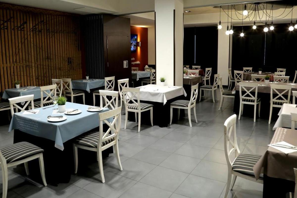 Hotel Oriente Zaragoza Ngoại thất bức ảnh