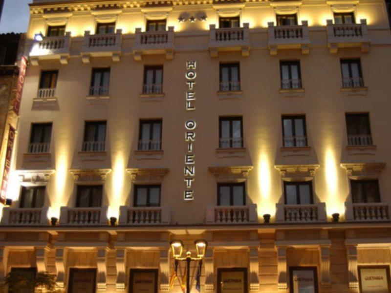 Hotel Oriente Zaragoza Ngoại thất bức ảnh